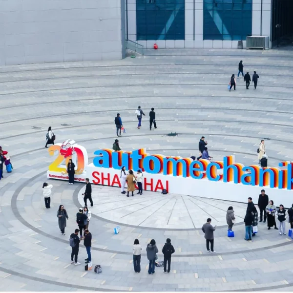 تجربه سفر تجاری به چین و بازدید از نمایشگاه بین‌المللی Automechanika شانگهای؛ بزرگ‌ترین رویداد صنعت خودرو و قطعات یدکی در آسیا با حضور برندهای جهانی